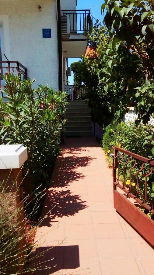 Apartmani Komunela Umag Luaran gambar